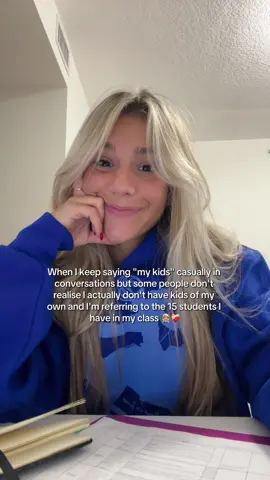 They are literally like my kids 👩🏼‍🏫❤️‍🩹💐💌🫂 #🇺🇸 #españolaporusa #teachersoftiktok #parati #grateful |Hoodie: @In Print We Trust dto%: MARINA63806