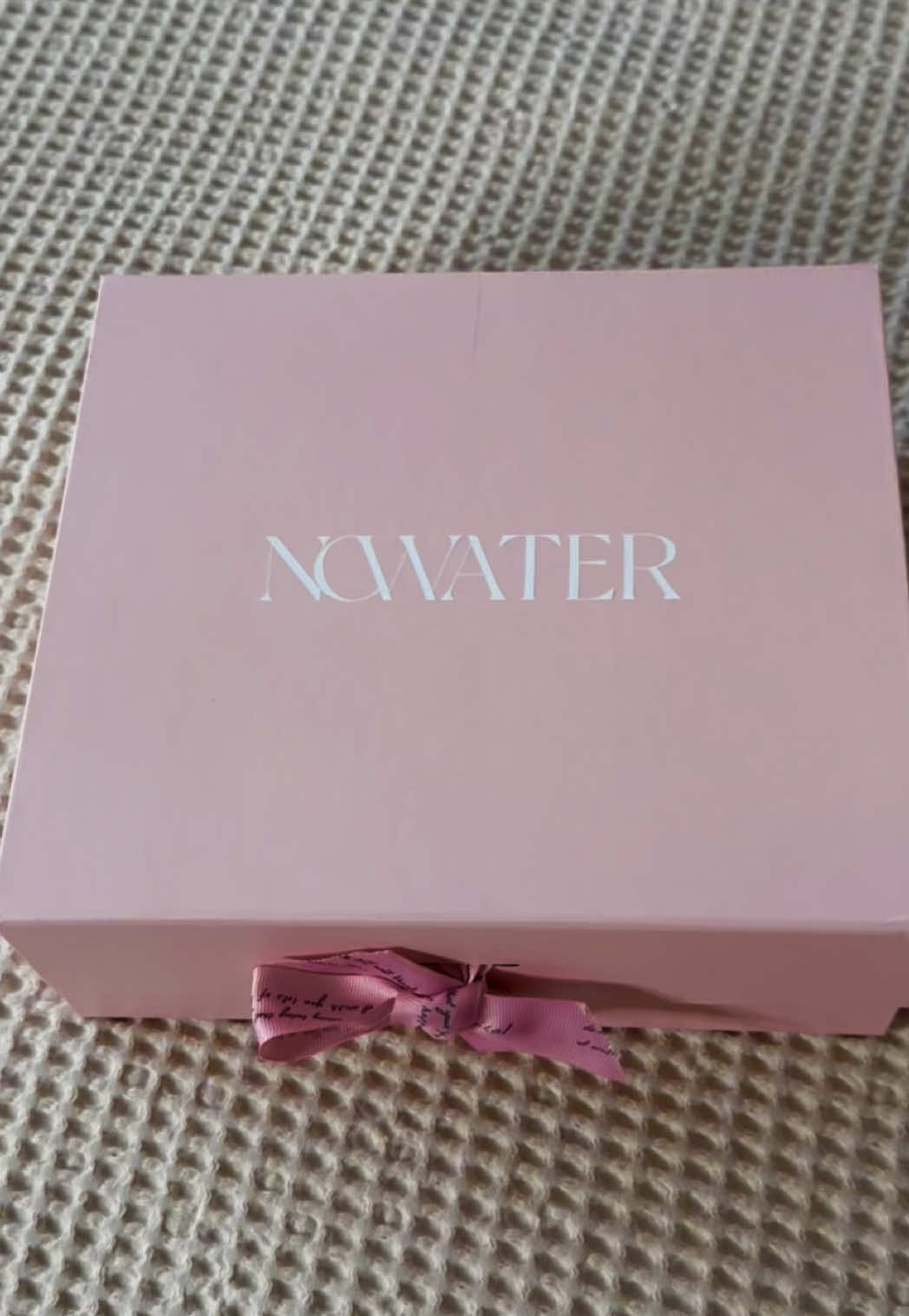 The glow formula: hydration + collagen @nowaterskin ✨ 💖🌸✨ . . #nowater #kbeauty #collagenmask #amazonfinds #nowaterxsm 