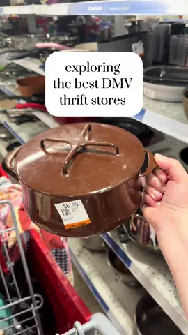 we didn’t have time to get to more stores but lmk where we should go next! @📼💌🦋💫  • #maryland #dmv #trending @2nd Ave Thrift Superstores #thrifting #thrift