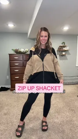 It’s a light sweater zip up jacket 😍😍 #jacket #shacket #fallfashion #falloutfits 