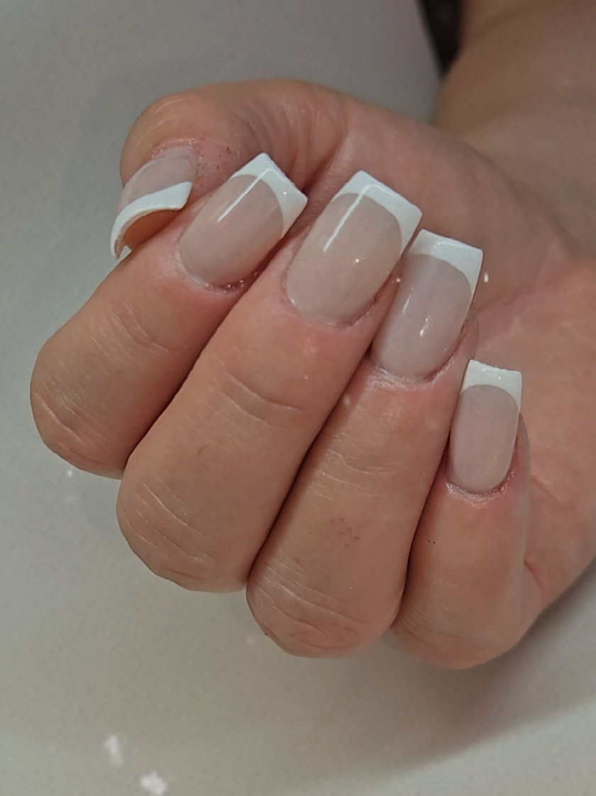 😇🪄🤍🎀✨️ amoo ✨️ #uñas #uñasbonitas #uñasfrench #nailart #frenchnails 