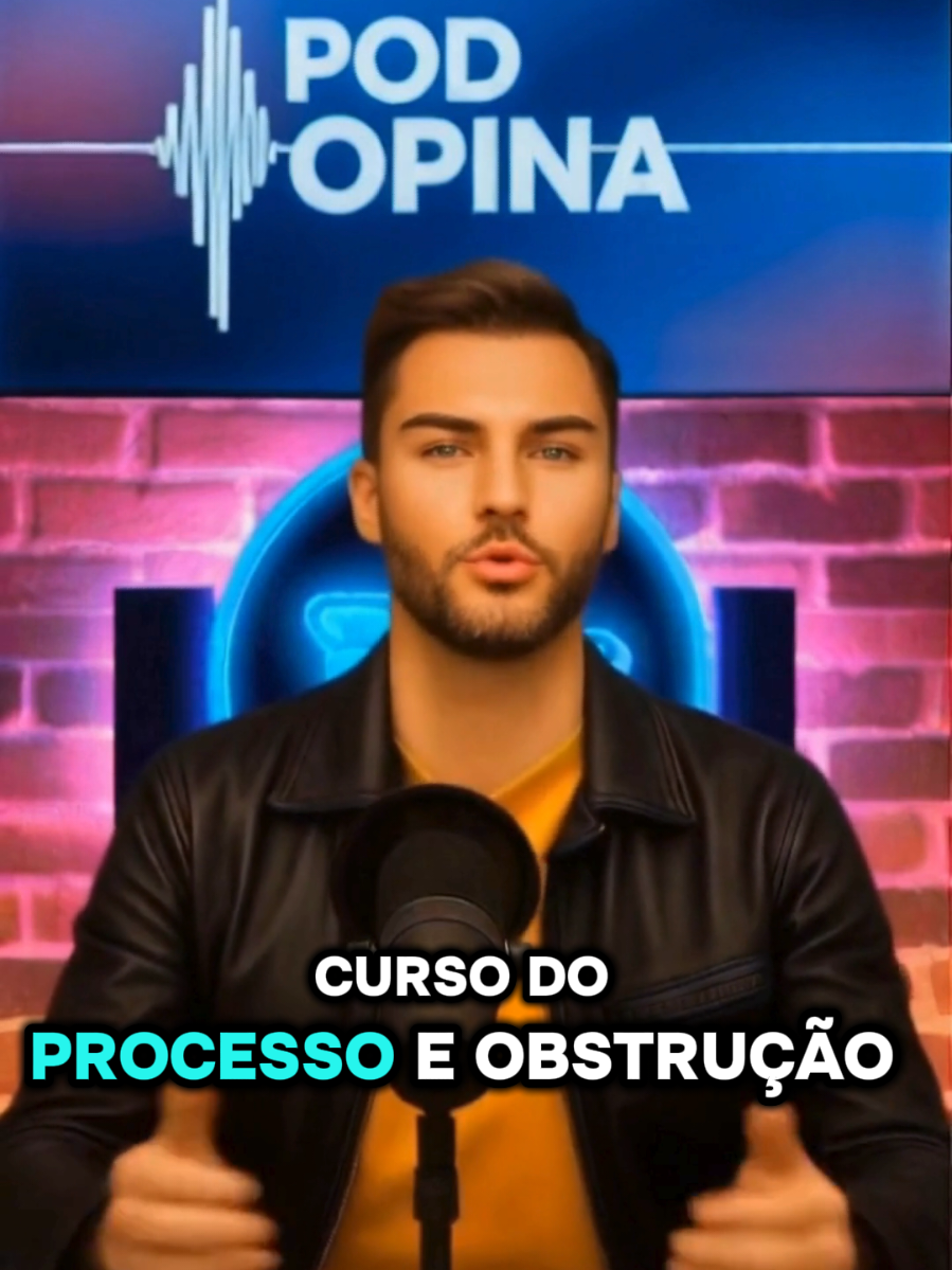 Resumo das Bombas Políticas: Malafaia e Bolsonaro na Mira da Justiça! 🔥⚖️    Você piscou e o Brasil virou enredo de série! Silas Malafaia está sendo investigado por obstrução e coação em um inquérito que apura tentativa de golpe, atuando estrategicamente ao lado de Bolsonaro e Eduardo. O ex-presidente, por sua vez, virou réu e enfrenta o STF. A trama inclui pressão ao Supremo, estratégias de comunicação e muita tensão política. Assista, comente e compartilhe seu ponto de vista! Tags:   Silas Malafaia, Bolsonaro, STF, golpe de estado, política brasileira, investigação federal, notícias de hoje, Eduardo Bolsonaro, PF, inquérito, Brasil 2025, resumo político, crise institucional, julgamento Bolsonaro Hashtags:  #SilasMalafaia #Bolsonaro #STF #PolíticaBrasileira #CrisePolítica 