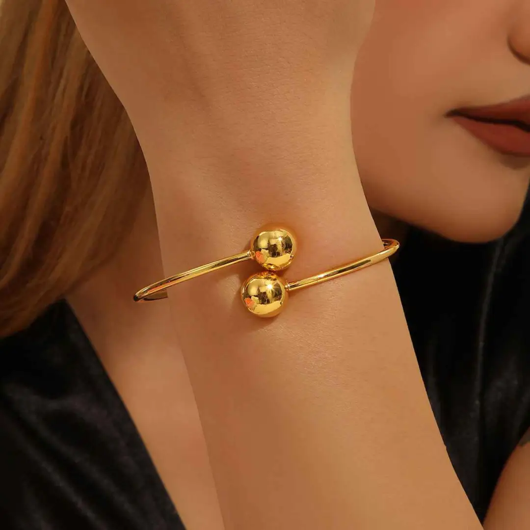 Don't Miss Out! Double Headed Bead Bracelet Just for you 15.29 USD Buy Now: https://dextkart.com/products/double-headed-bead-bracelet