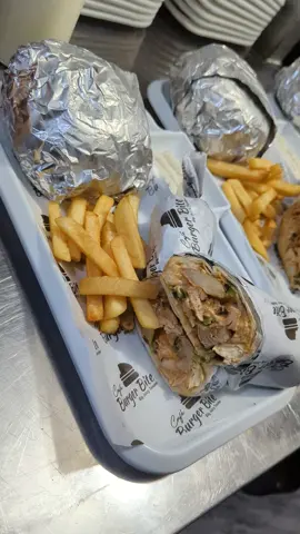 #cafeBurgerBite #BigJuicyTender #chichawatniRoadNearUBLbankUnderBasementBaqalaTulFaisal #follower #burewala 🤩🤩