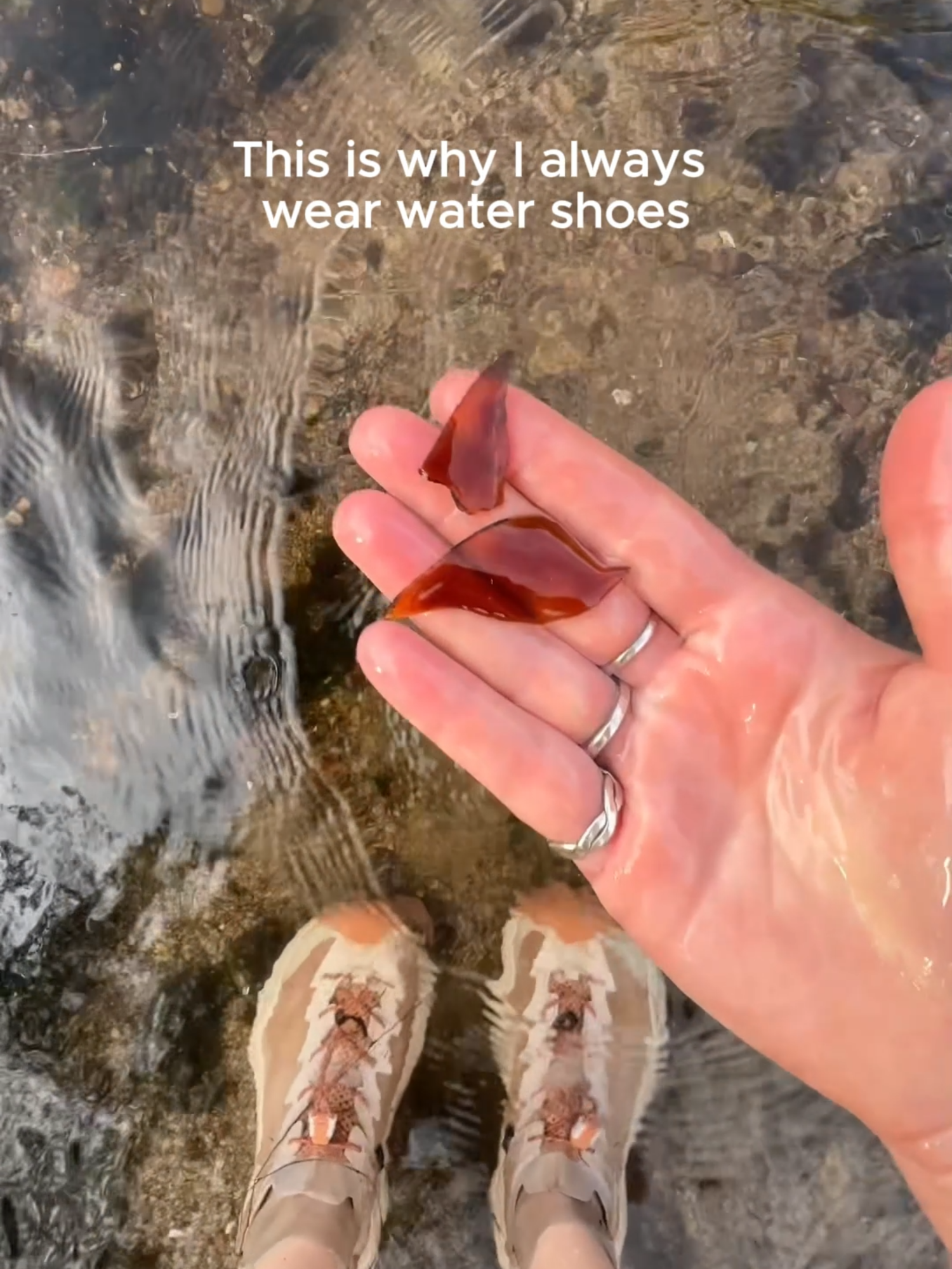 Gotta protect my toe beans 🦶 I’m always pulling broken glass and rusty fishhooks out of the water, so I’m always wearing water shoes. Wearing the @hoka Hopara 2 water shoes 💦 #riverday #outdoorsy