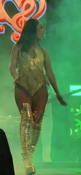 Shows impecables que semana tras semana te brinda #saborreal en su debut la hermosa @Santa Maru 💖 💖 acompañando a nuestra diva 👩‍🎤 la bellísima @𝓗𝓸𝓵𝓪𝓼𝓸𝔂𝓴𝓪𝓻𝓵𝓲 🎀 nuestro invitado especial @Bey Vs vivimos una noche maravillosa con buena música en vivo!!!! @Jeffgles @🎙️Javi_Morita🎙️ @Joel Ayala #eventosconaltura #fypシ゚viralシfypシ゚ #fyp #DaleLikeYComparte 