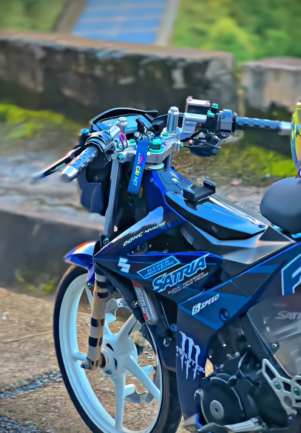 Hơi mỏi lưng tí nhma đẹp:)) #satria150fiđộkiểng #satriaf150 #xh 