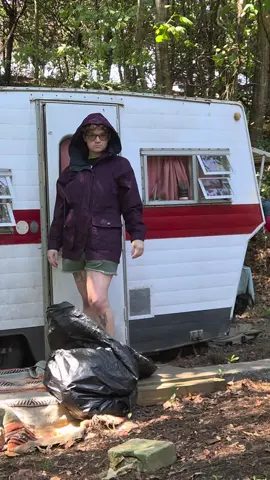 Can you guess how much it weighed?? or cost?? #thrifttok #wholesale #vintagefashion #vintagethrift #tinyhouse 