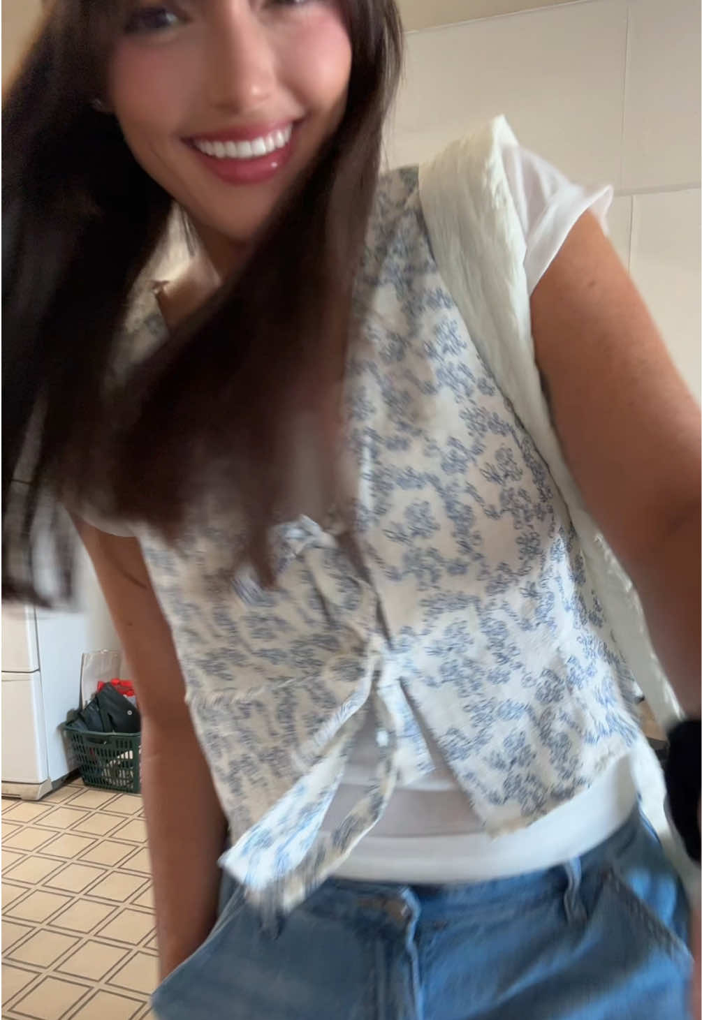 Japan fit day ✌️even though it’s pretty modest I love the fashion here. (Also don’t worry about the wrinkles in my pants it’s so humid it will all straighten out as soon as I walk outside 😂)