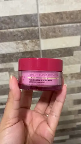 Eu amoo esse creme 🩷🤭 #niinasecrets #skincare 