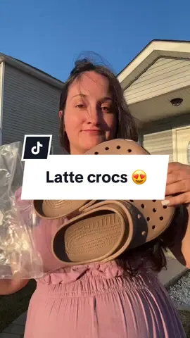Crocs and their sales 🤦🏻‍♀️ #fallshoes #crocs #fashion