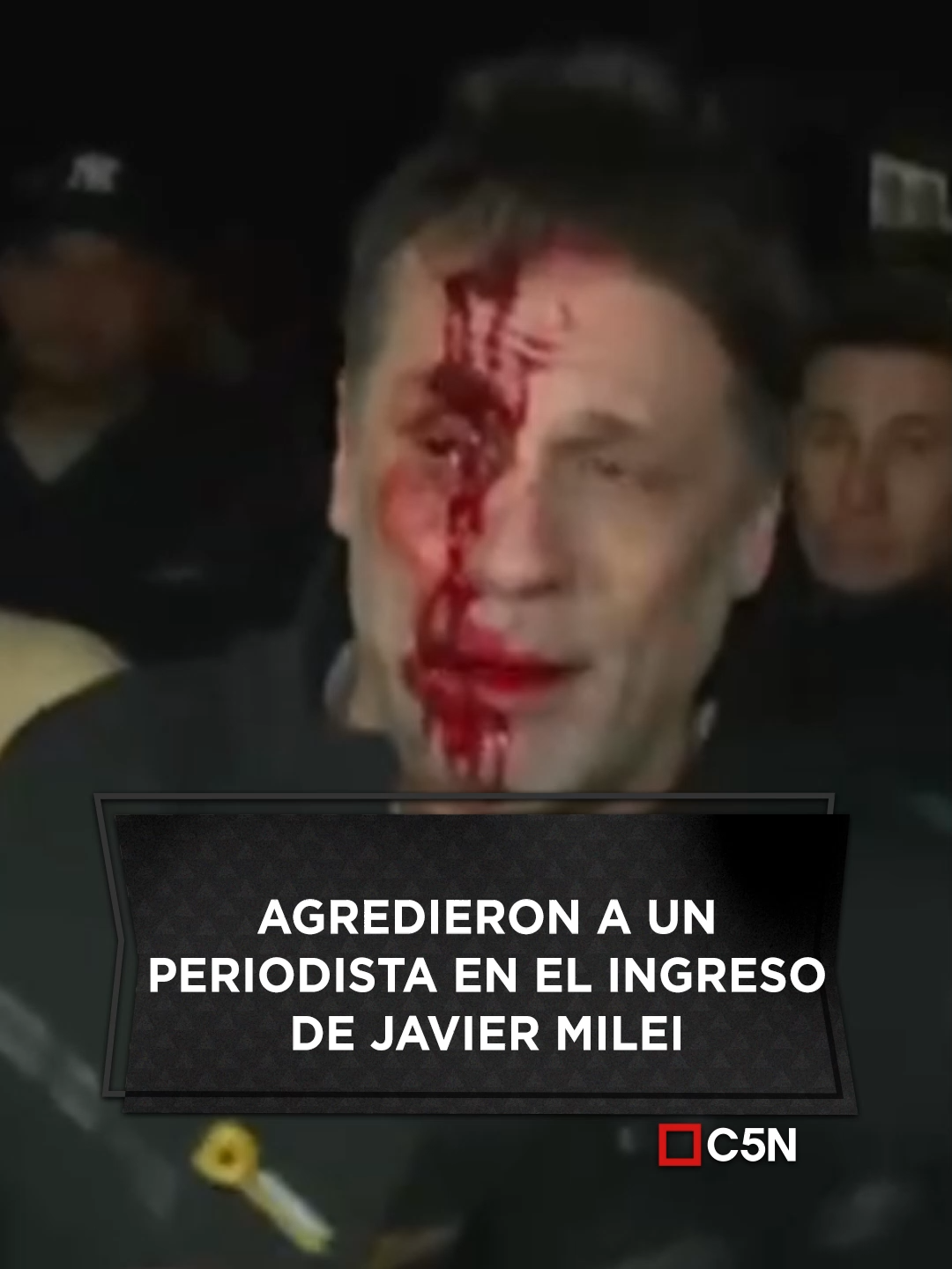 🛑 Agredieron a un periodista en el ingreso de Javier Milei al cierre de campaña en Moreno  #C5N #Periodista #JavierMilei #Incidentes #Moreno #Acto #CierreDeCampaña