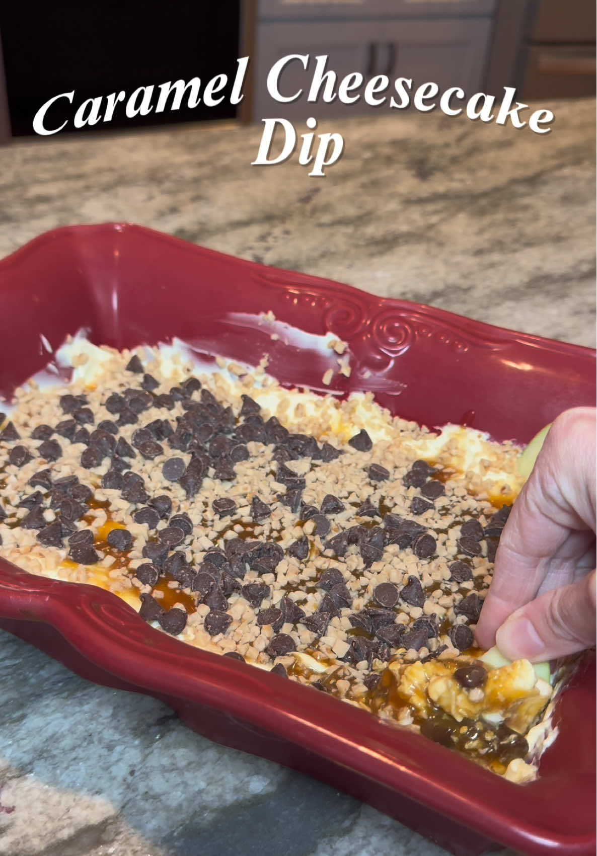 I’ll be making this for ever holiday coming up!! #caramelcheesecakedip #followme #Recipe this recipe is so good @Kim Pauckner 
