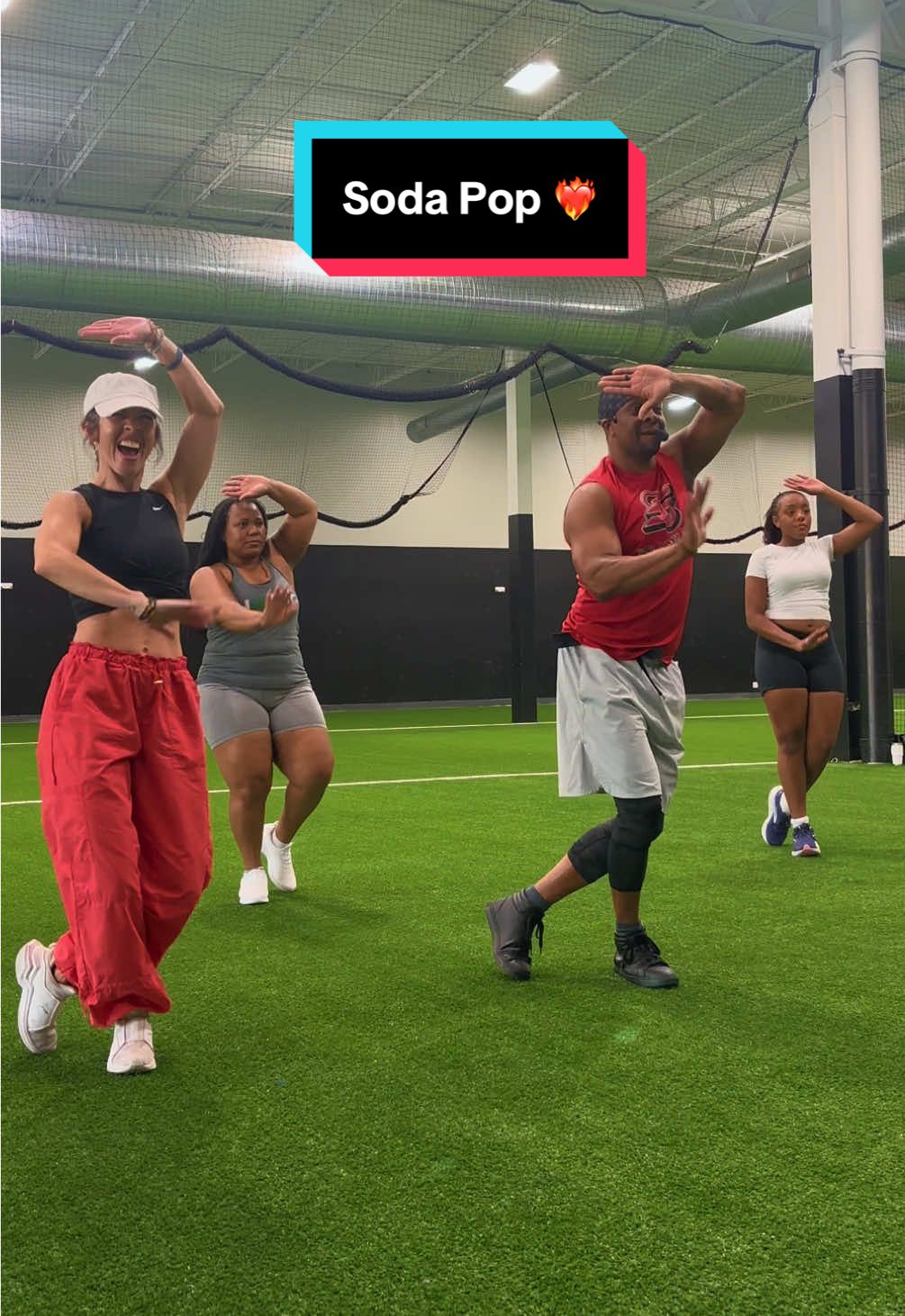Got to hit Soda Pop with some new dance friends!🥤 #sodapop #kpop #dancetrend #dance #foryou 
