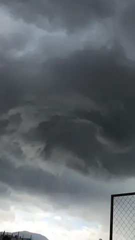TORNADO  EN SANCRISTOBAL DE LAS CASAS CHIAPAS 
