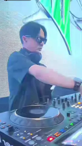 asikk bangett @Bravy ⚡️ #dj #club #perform #vconk #fypシ 