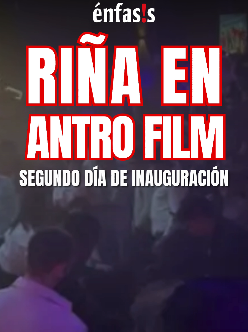 🚨 Apenas dos días abierto y ya hubo riña en un bar de Pachuca 🍻👊. Testigos aseguran que hubo prepotencia de los dueños y pleito entre socios y clientes. Hasta ahora, ninguna autoridad ha dado parte oficial. 👉 ¿Qué opinas? ¿Deberían clausurarlo o solo fue mala suerte? #pachuca #antro #riña  #bar 