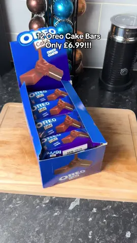 12x 24g Oreo cake bars for only £6.99!! #oreo #cake #cakebar #chocolate #tiktokmademebuyit 