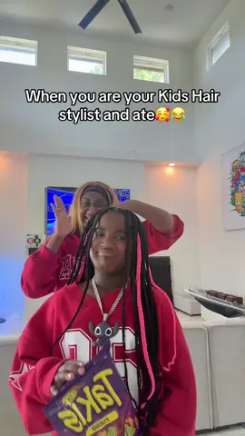 That’s right got a whole hair salon in the house 🥰😂😂 #fyp 