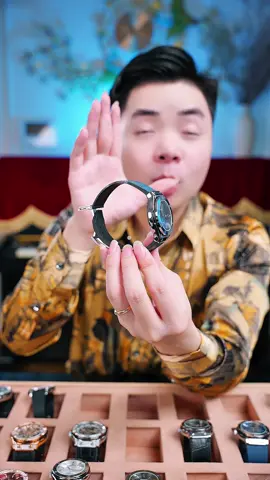 Đồng hồ cơ mặt màu xanh kính sapphire ae ghé livestream săn deal giá tốt nhé #donghonam #donghoco 
