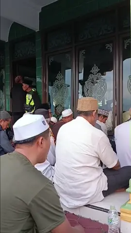 Tahlil di Makbaroh Pangersa Abah Sepuh & Abah Anom  #fy #fyppppppppppppppppppppppp #suryalaya #abahanom #manakib 