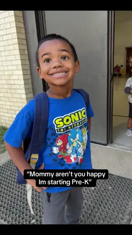My poor little mommy heart I really don’t know what imma do when he’s a teenager 🥺😮‍💨 