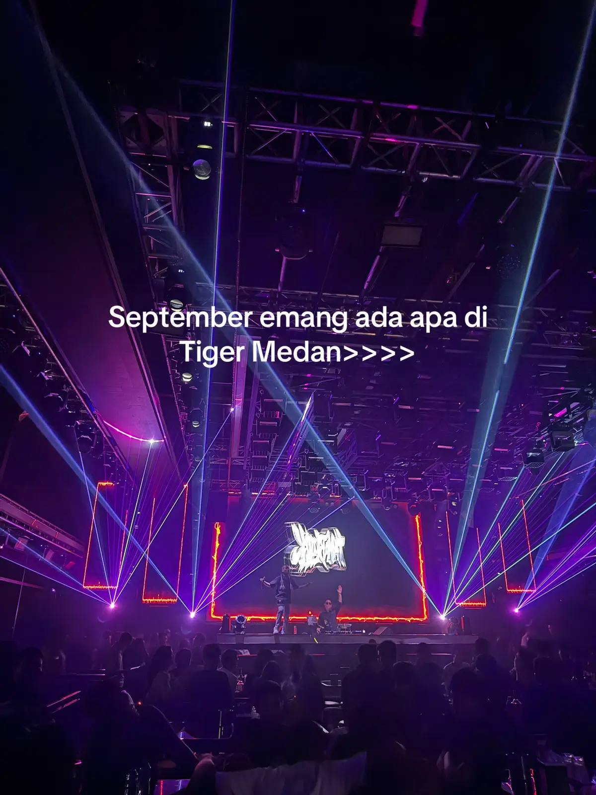 Gaskenn🔥 #goldentigermedan #holywings #party #trending #fyppppppppppppppppppppppp #clubbing #hwg #medantiktok #nightclub #neverstopflying 