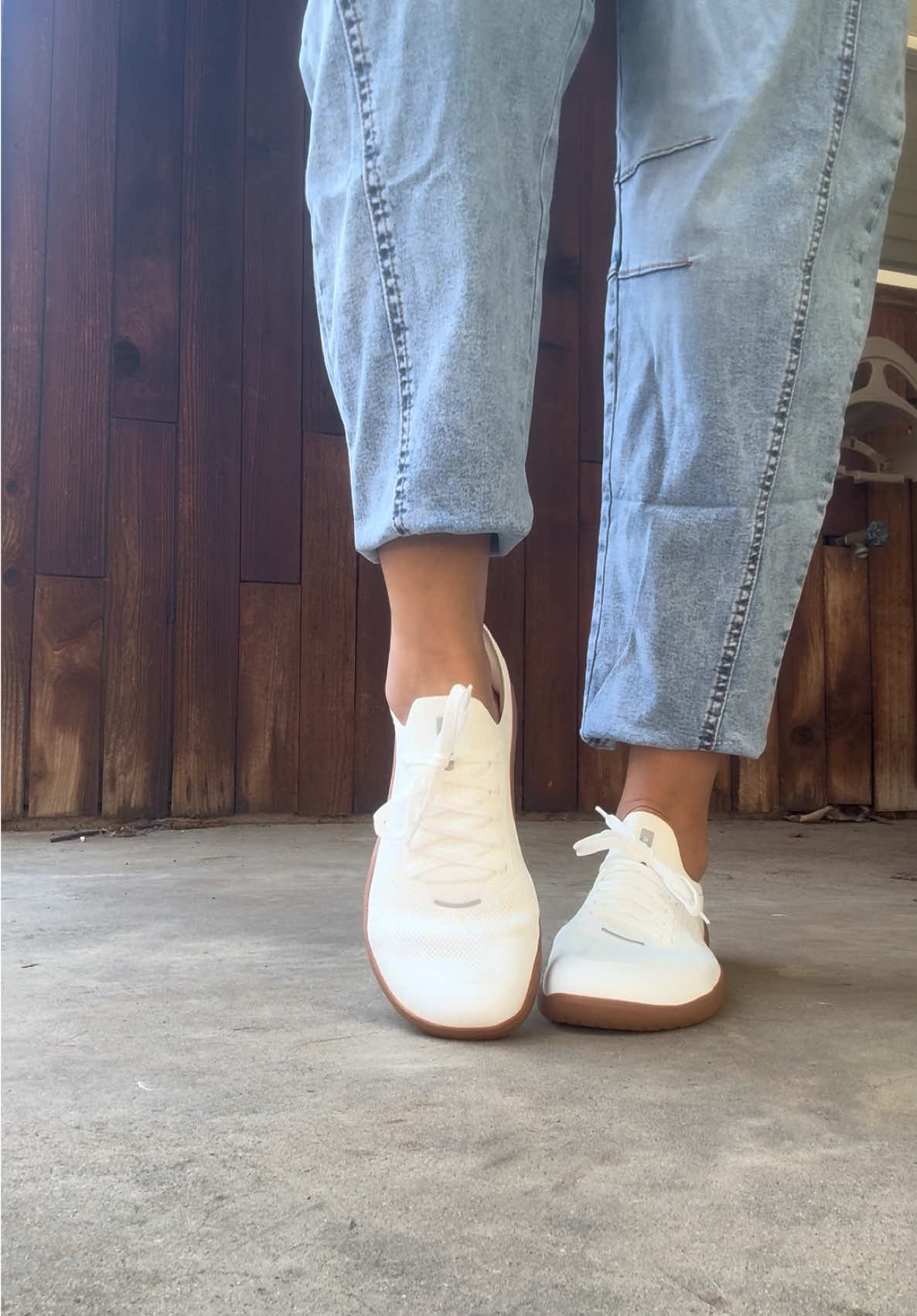 barefoot shoes 🤩 perfect for shorts, jeans, and even dresses✨ #creatorsearchinsights #shoes 