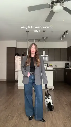 day 1 easy fall transition outfit! 🥐 #fallfashion #OOTD #falltransitionoutfit #falloutfits #falltransition 