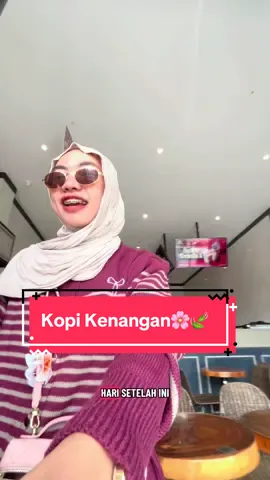 Pencinta Kopi Kenangan Merapat!!🥰🌸🍃 @lidyaaa🖤🌸 untuk promo Roti’o nya silahkan ke postingan aku sebelumnya ya teman2🥰💫 #meriasmanela #mericerita #ceritameri #kopikenangan #fyp 
