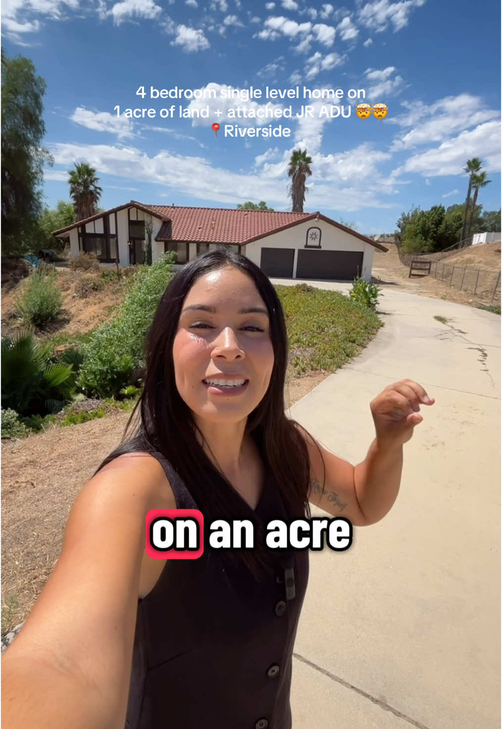Comment “acre” or text 7149103611 for more information on this Riverside horse property with attached mother in law suite with private access and kitchenette. RV/truck access too! 🤯 listed at 899,999 🏡🐴 not what you’re looking for? Click the link in bio to set up your customized home search 🏡 happy house hunting! Listed by Maria Ortega Chavis All in one real estate #ranch #horseproperty #ranchito #theranchagent #riverside #riversidecounty 