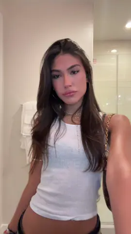 Kiss a DDD 💋#OOTD 