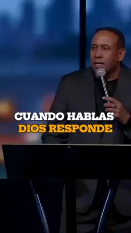 La fuerza invisible que mueve montañas: la oración. #juancarlosharrigan #message #reflexion #unitedstates #losangeles  Mensaje del pastor Juan Carlos Harrigan.