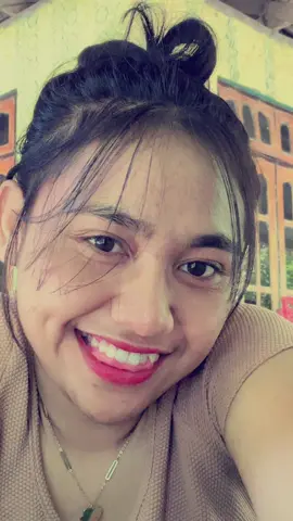 Udah lama ga lipsing
