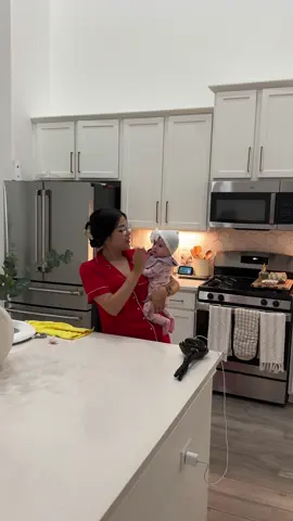 Moms bed time is at 9/10pm every night🤣🥲  #MomsofTikTok #momlife #nightroutine #fy #grwm 