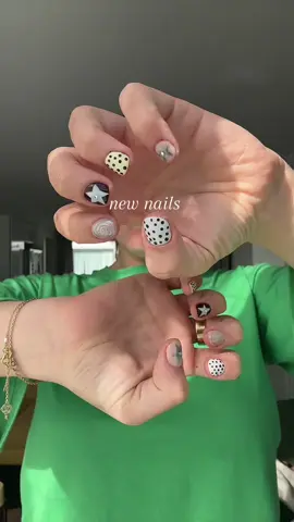 maybe my fave set to date. peep the short nails cause we being hygienic and saving moneyyyyy. I still feel cool and swag though  #shortnailsideas #shortnailsdesign #naildesign #butteryellownails #polkadot 