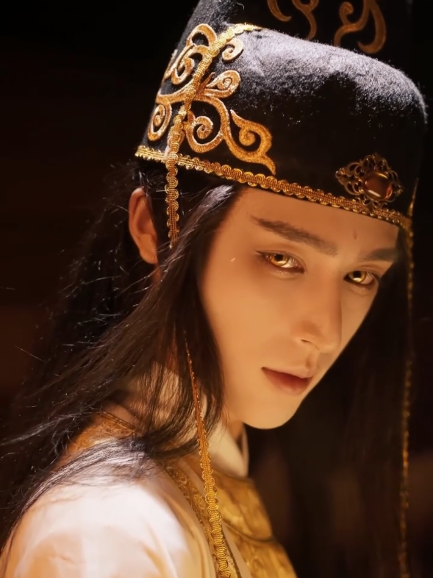 Jiu Liang as Jin Guangyao #jiuliang #cosplay #jinguangyao #jinguangyaocosplay #handsome 