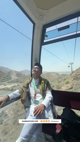 @rubenonsuofficial : cobain naik telefric di thaif