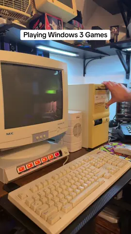 Did you play Chips Challenge, Skifree, or Rodents Revenge? #90s #retrotech #msdos #retrocomputer #throwbacktech 