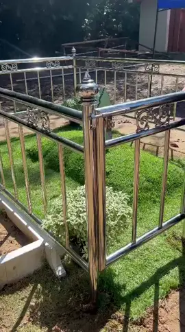 Pemasangan Pagar Stainless Steel yang cantik untuk Pusara Bidadari Puteri Syurga Arwah Zara Qairina di Tanah Perkuburan Islam Tg Ubi Mesapol Sipitang ❤️ bertujuan supaya tidak ada yang melakukan amalan kurafat dan mereka yang datang dengan niat tidak baik ke atas Pusara Arwah Zara Qairina. #JUSTICEFORZARAQAIRINA  #BIDADARISYURGA  #FYPPPPPPPPP  #fypシ゚viral🖤tiktok 