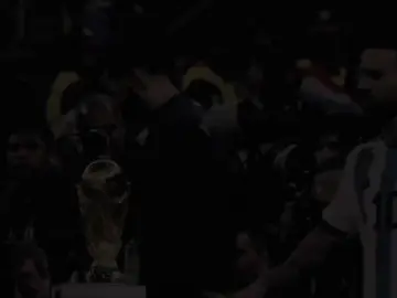Argentina vs Venezuela adalah laga terakhir Messi bersama timnas Argentina 🥺 Messi telah pensiun dari timnas 😭 #messi #fypシ゚ 