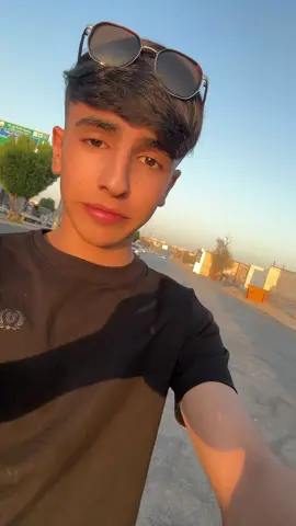 👑.