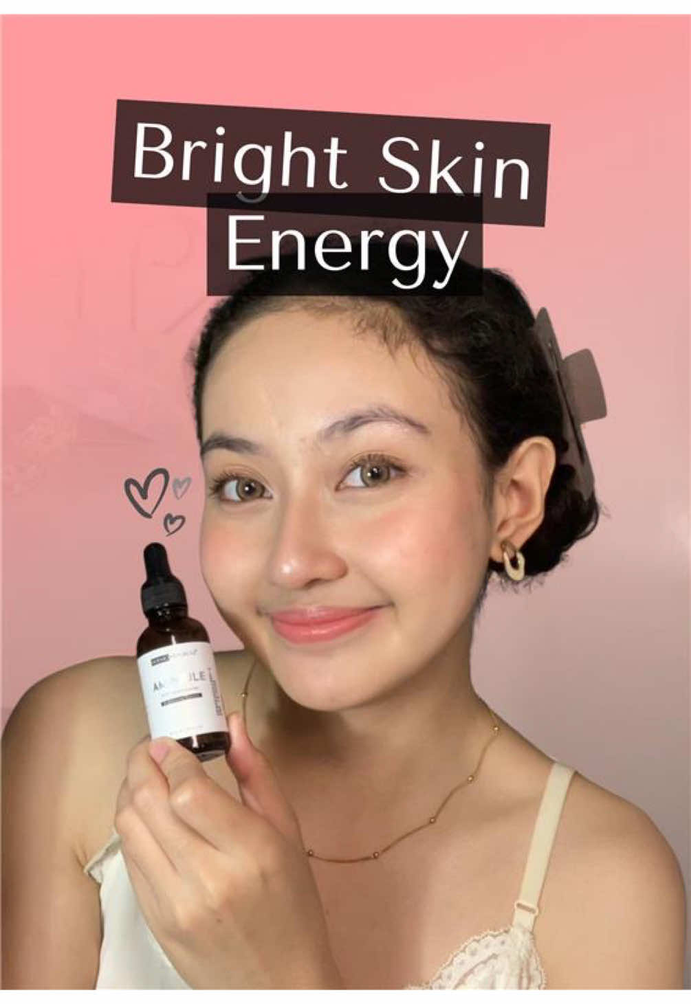 See that glow-up? From dull to dewy real quick! The Dermorepubliq 85% Galactomyces Ampoule for Brightening delivers intense hydration and radiance—your skin’s new BFF for brighter, smoother results.   🎥 Credits: @Julienne Araneta    #DoItWithDermo #SplashSprayPatSwipe #Dermorepubliq #Skincare #Ampoule
