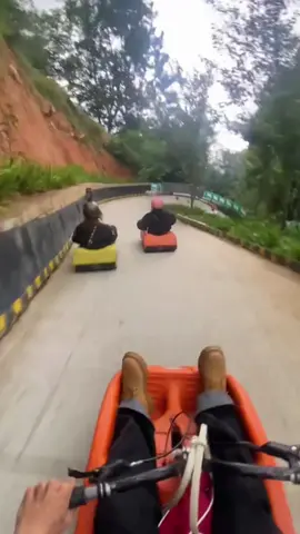 Mario karting Da Lat. #mariokart#overtheedge #luckyboy #dalat