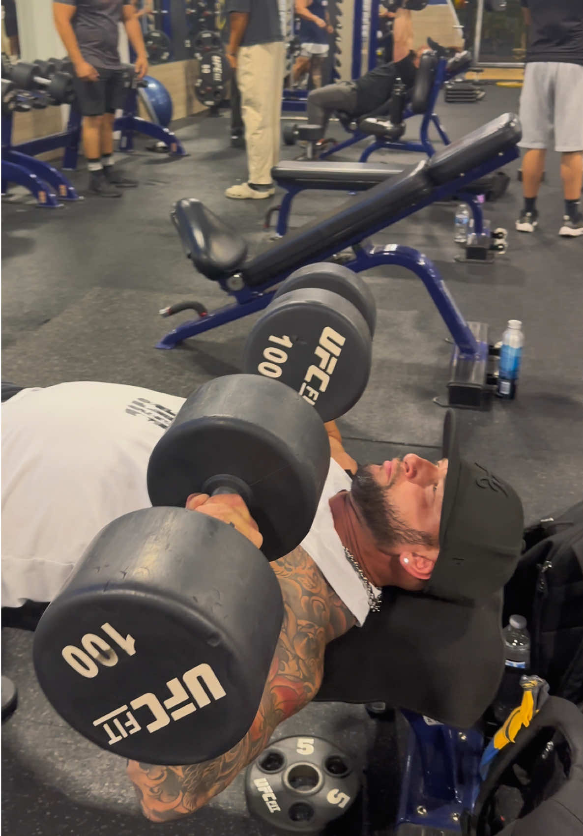 El silencio no siempre es ausencia, muchas veces es la respuesta más honesta. #gymmotivation #gym #gymtime 
