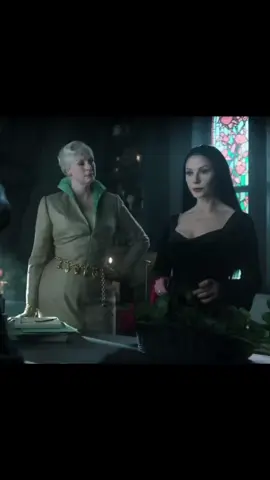 ELAS TEM A QUÍMICA, EU AMEI ESSA SEGUNDA PARTE  #morticiaaddams #larissaweems #wednesday #morissa #viral 