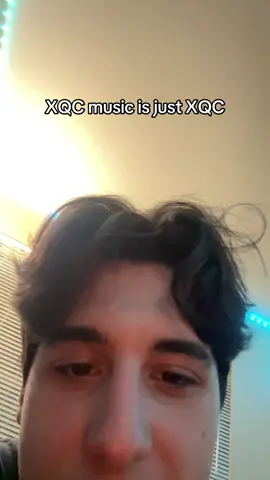 We ALL listening to dj toenail #xqc #djtoenail #fyp #music 