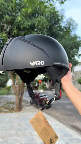 Mũ bảo hiểm Varo tích hợp Kính Âm Vừa thời trang vừa bảo vệ đầu hoàn hảo #mubaohiem #nonbaohiem #mubaohiemkinham #mubaohiemvaro #hoihayreview 