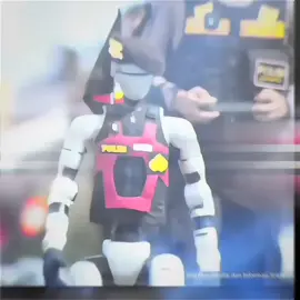 Takut di jarah orang Medan jadi ngak turun😁🗿#trending #polisi #demodpr #dpr #fyp  SC:@Issei Nugroho 