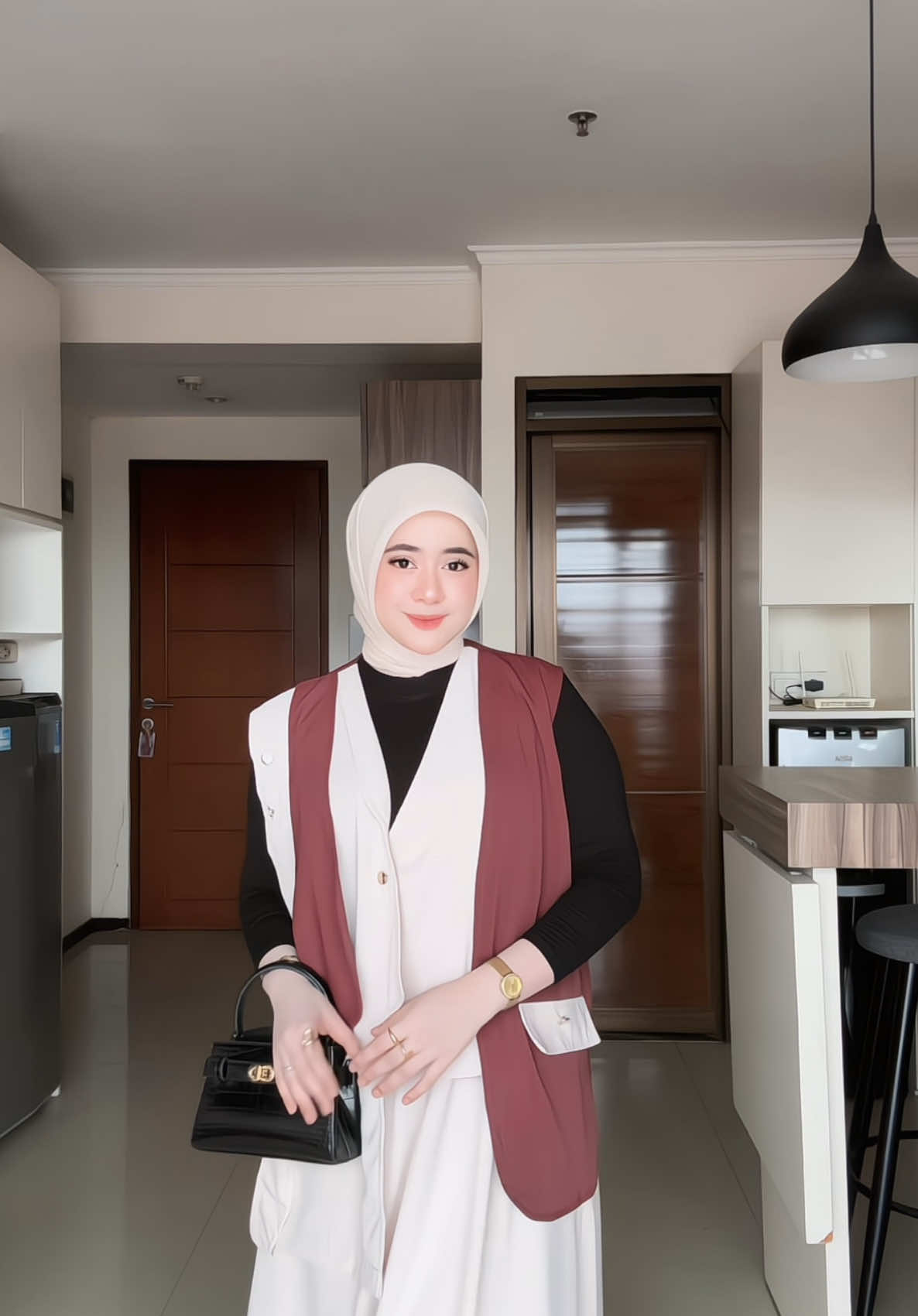 oneset vest cakep nih🤩 #oneset #onesetkekinian #onesetvest #vest #ootdhijab 
